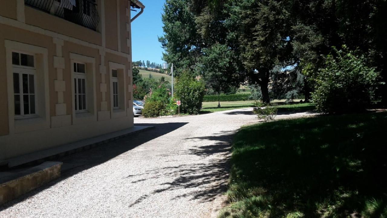 Orangerie Du Chateau Marith - Domaine Avec Piscine Clairac  Bagian luar foto